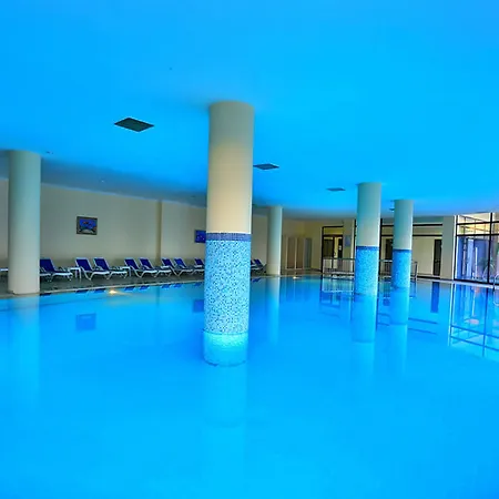 Selectum Family Comfort Side 5* Kızılağaç