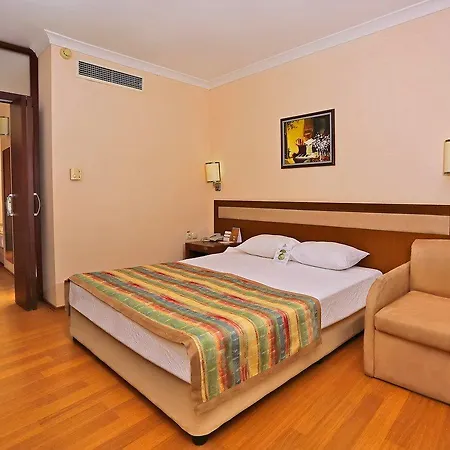 Selectum Family Comfort Side Курортный комплекс Кизилагач